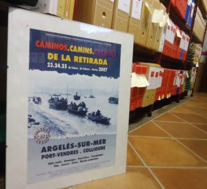 Un cartel sobre la Retirada, editado en 2007, en el Archivo de la Casa de la Memoria La Sauceda.