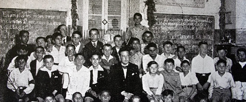 Daniel Candel, maestro del Pósito Marítimo de Algeciras (Foto del libro 'Los hermanos de mi taller', de Jesús Castro García).