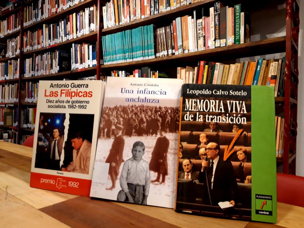 Selección de libros donados por Paco Lobatón.