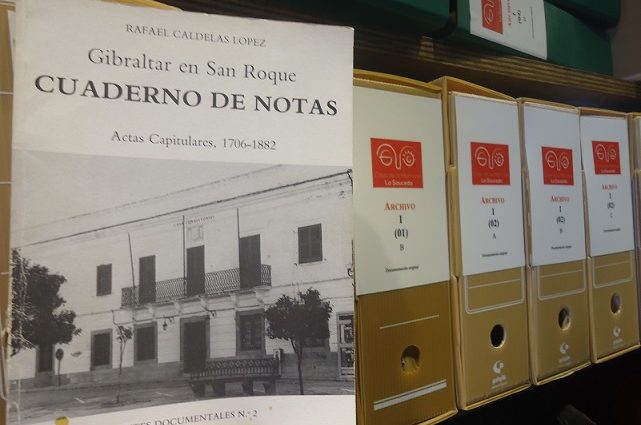 El libro, en el Archivo de la Casa de la Memoria.