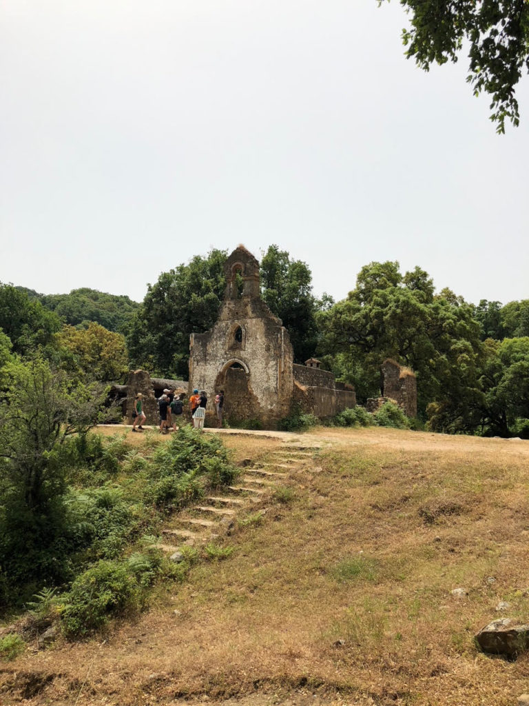 Visita al antiguo poblado de la Sauceda.