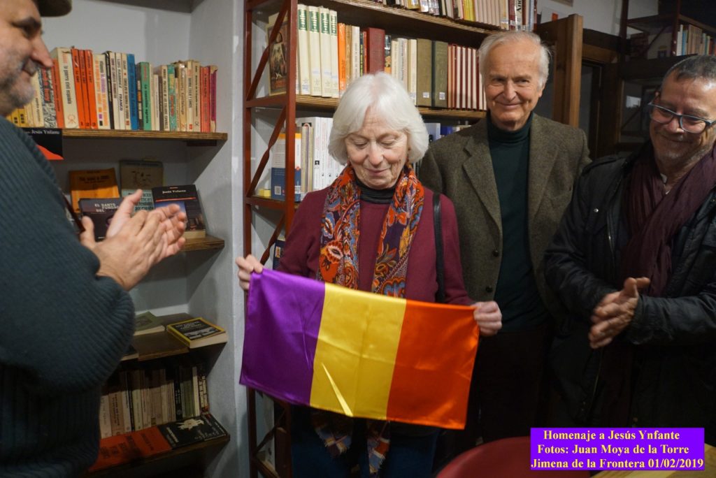 Pilar Infante, en la inauguración del Rincón de Jesús Ynfante en la Biblioteca de la Casa de la Memoria.