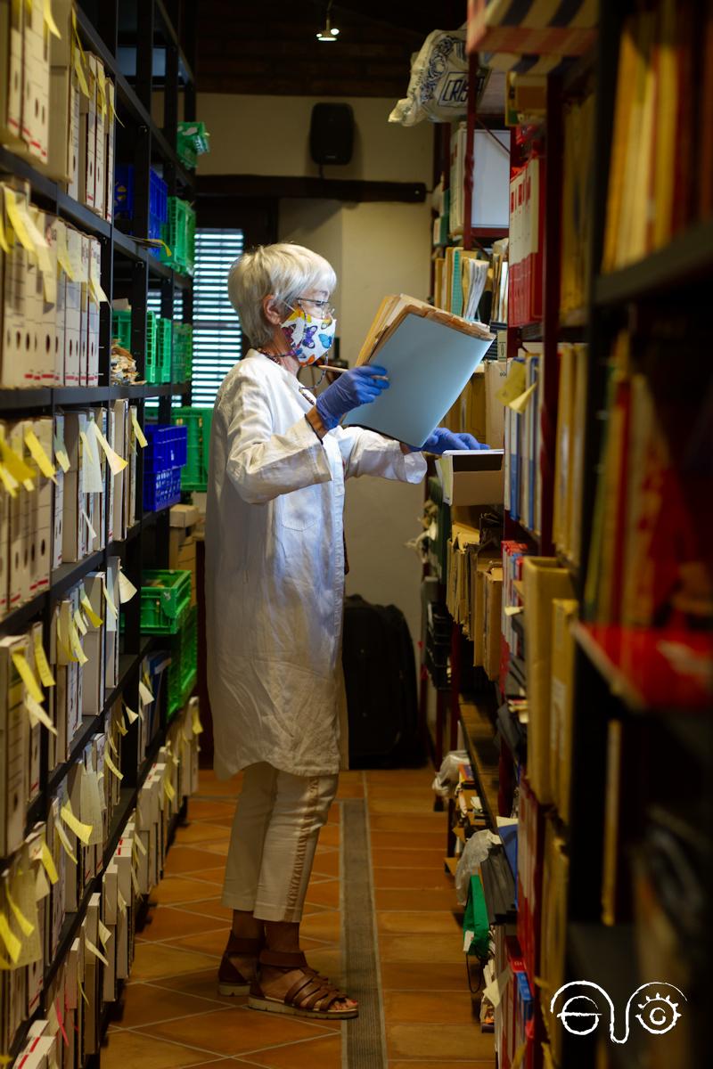 Malgara García Díaz, en el Archivo de la Casa de la Memoria.