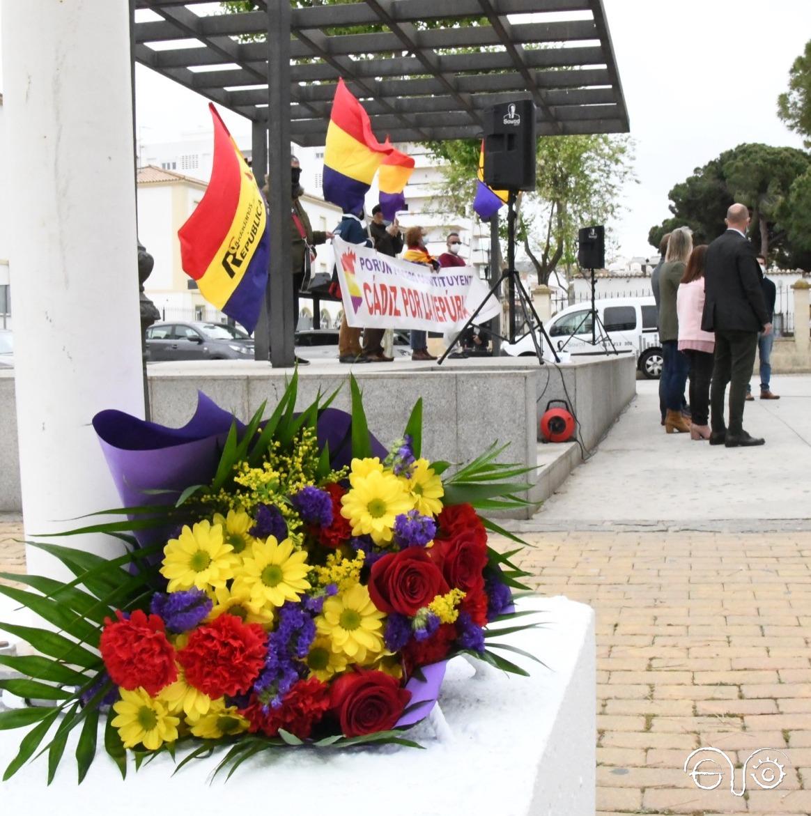 Flores para la República.