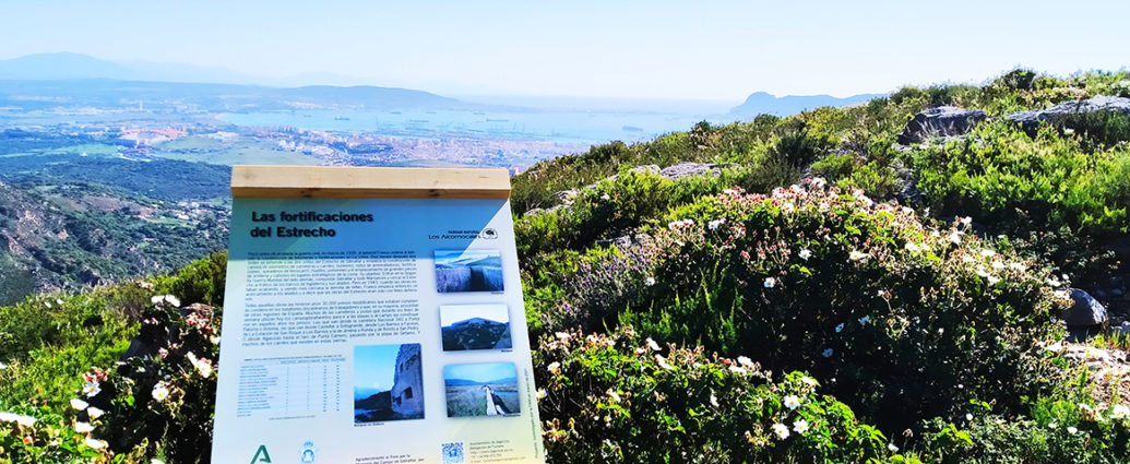 Panel explicativo del Sendero de los Prisioneros.