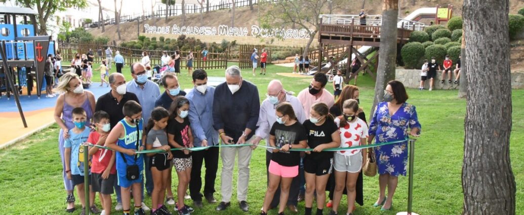 Inauguración del parque “Alcaldesa María Domínguez” en San Roque (Cádiz).