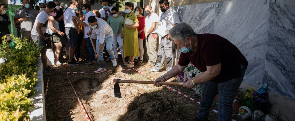 Comienzo simbólico de la exhumación de Trebujena.