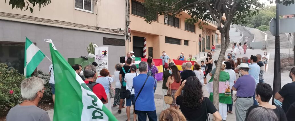 Concentración en recuerdo de Blas Infante en Algeciras.