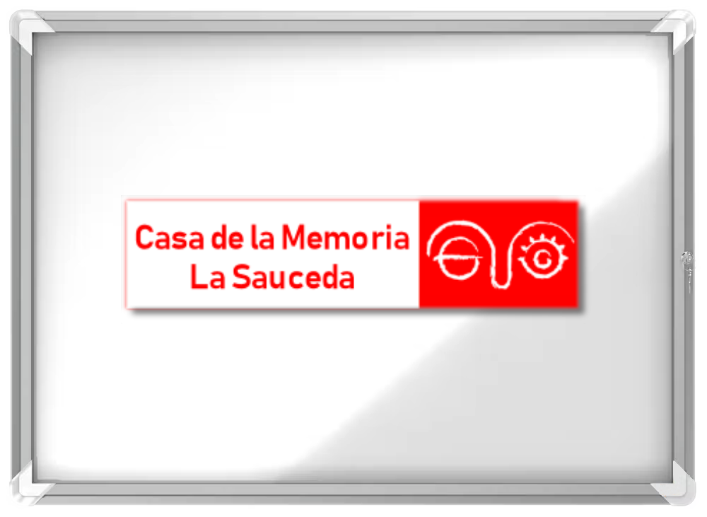 Tablón de anuncios de la Casa de la Memoria La Sauceda.