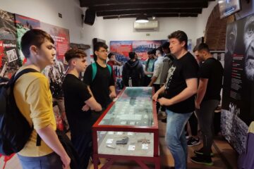 Visita a la sala de exposición permanente.
