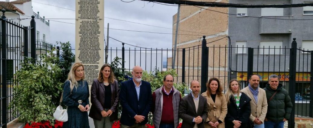 Inauguracion del monolito dedicado a las personas represaliadas de la Sierra de Cádiz, en Villamartín.