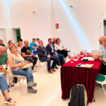 Reunión del diputado provincial de Memoria Histórica y Democrática, Javier Vidal, con representantes de entidades memorialistas de la provincia de Cádiz.
