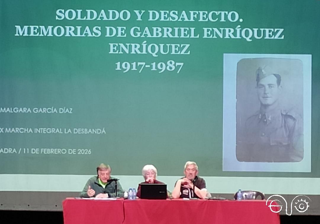 Presentación del libro de memorias de Gabriel Enríquez en Adra (Almería).
